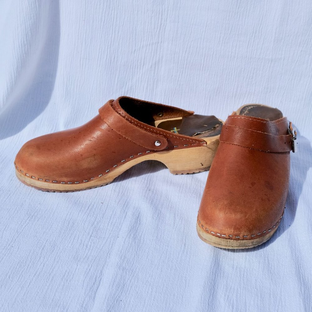 MIA Alma Clogs - EU 39 / US 8.5